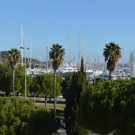 Apartment Port Vauban